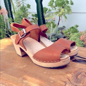Lotta From Stockholm Brown Leather Clogs with Wooden Platform